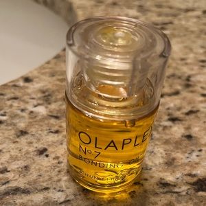 Olaplex No 7 bonding oil